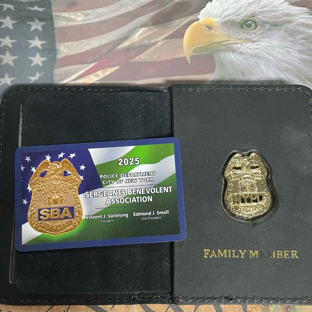 NYC NYPD SBA SERGEANTS MINI NOVELTY FAMILY MEMBER WALLET FREE 2025 COURTESY